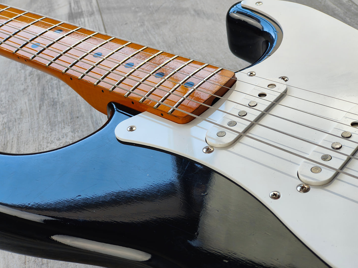 1981 Tokai Japan ST-70 Springy Sound '57 Reissue Stratocaster (Black)