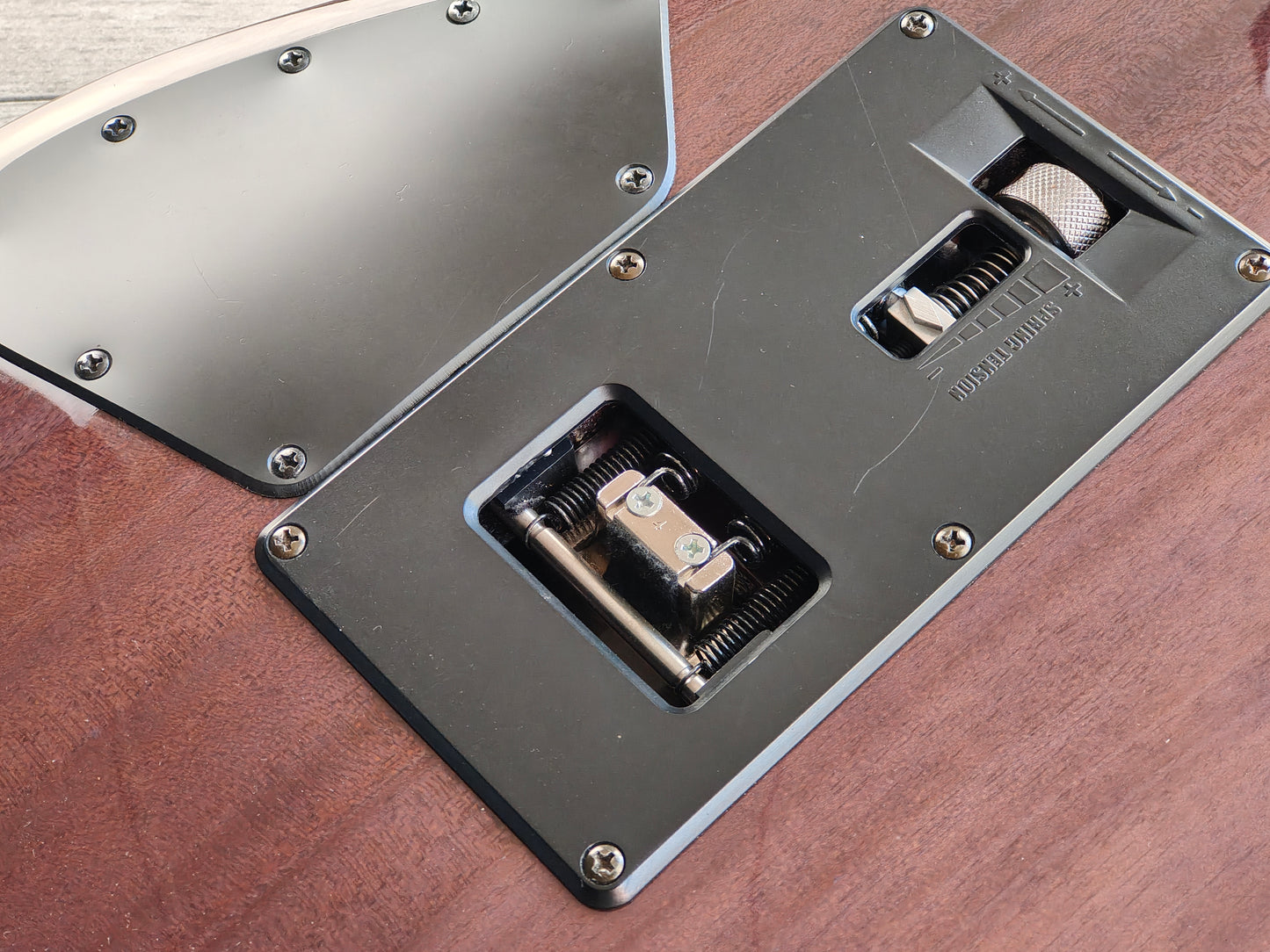 2012 Ibanez S570DXQM S Series HSH Superstrat w/Seymour Duncans (Quilted Purple Burst)