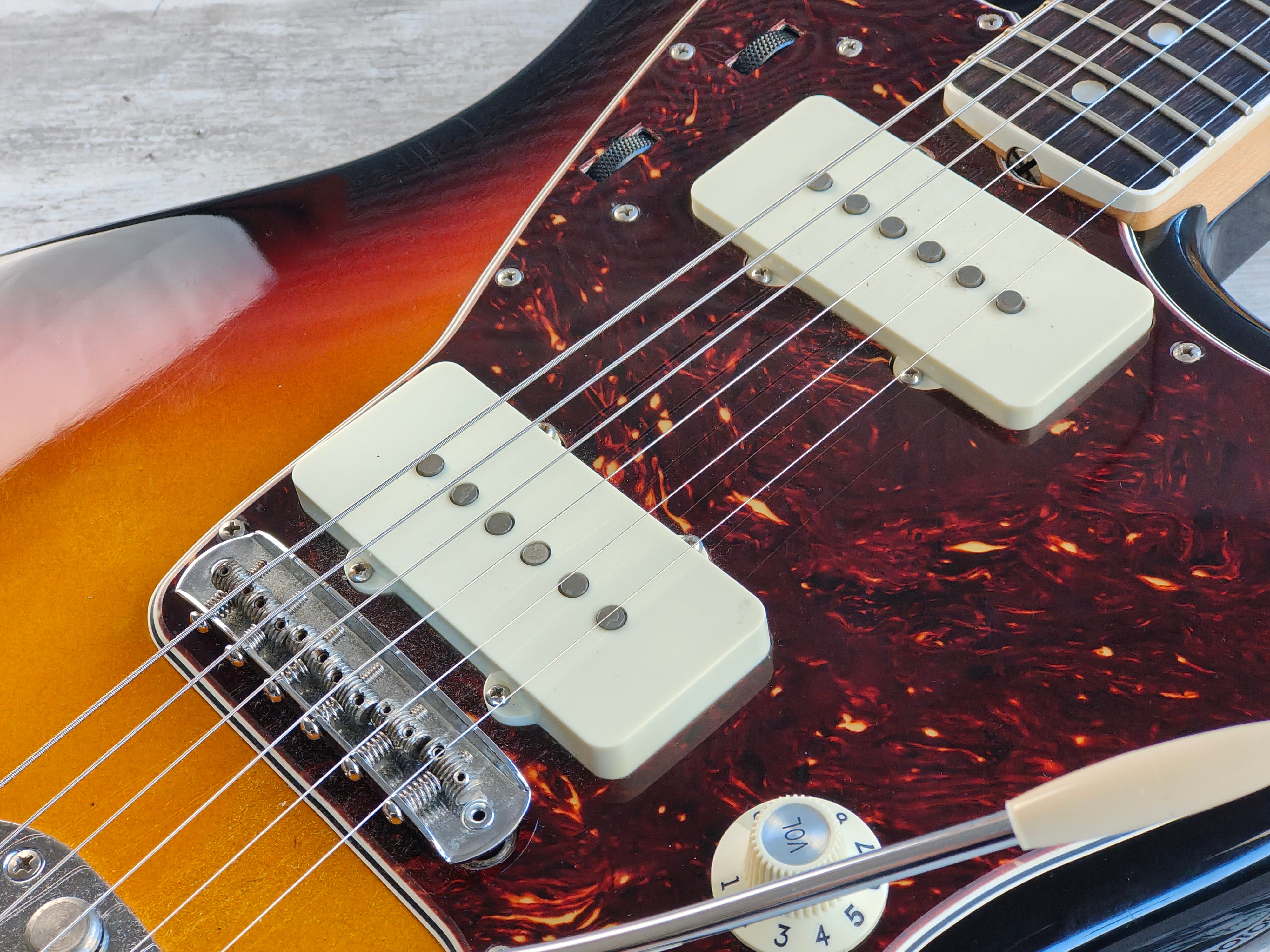 2015 Fender USA American Vintage '65 Reissue Jazzmaster (Sunburst