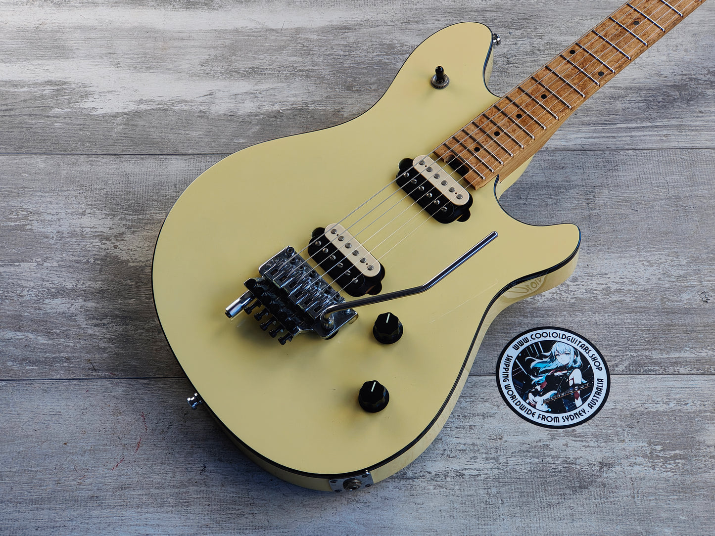 2010 EVH Wolfgang Special - Made in Japan (Vintage White)