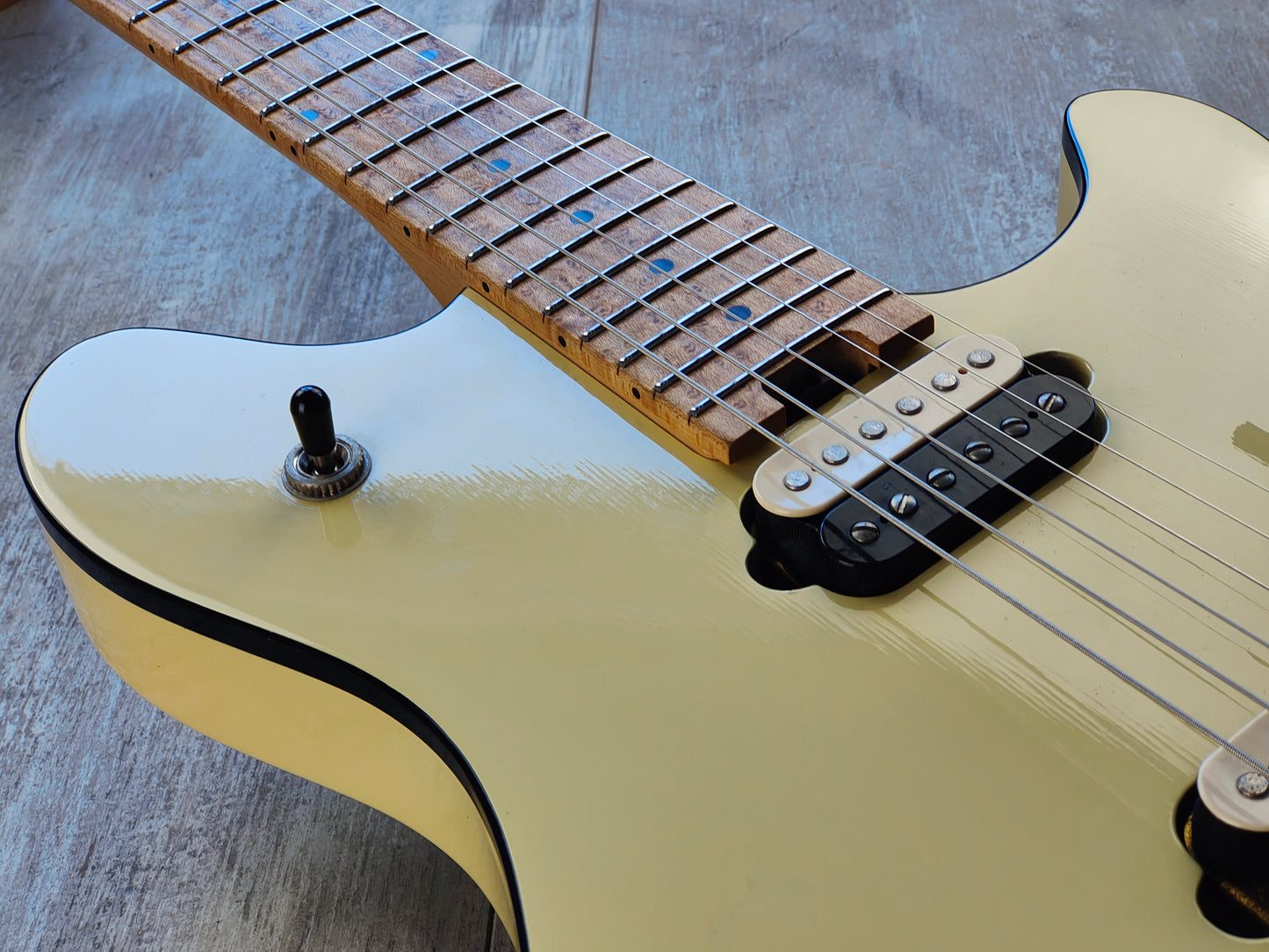 2010 EVH Wolfgang Special - Made in Japan (Vintage White)