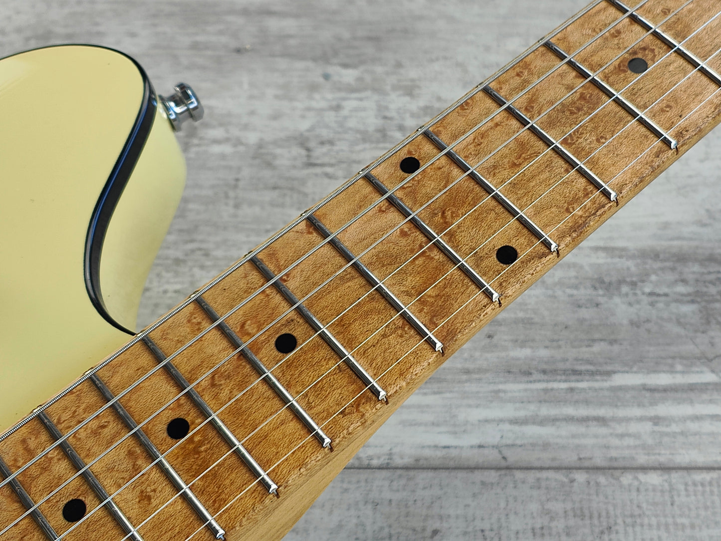 2010 EVH Wolfgang Special - Made in Japan (Vintage White)