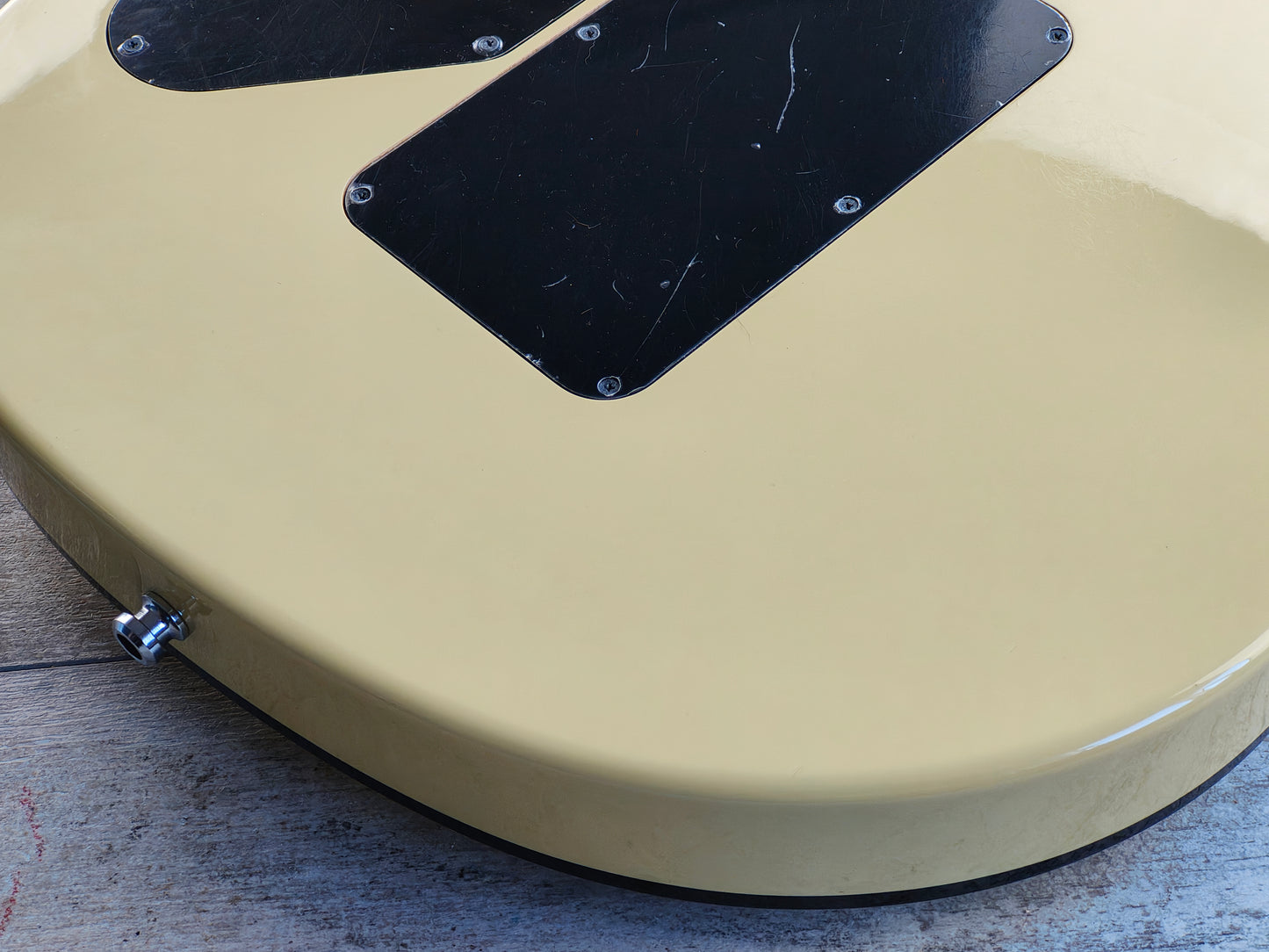 2010 EVH Wolfgang Special - Made in Japan (Vintage White)