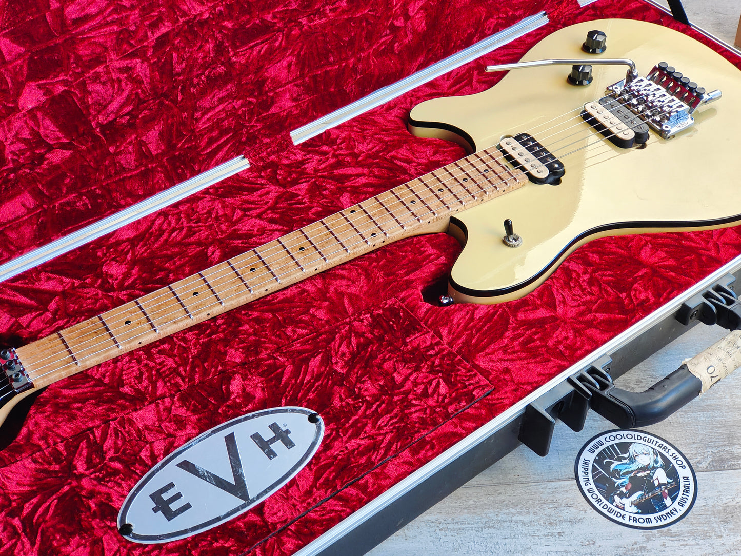 2010 EVH Wolfgang Special - Made in Japan (Vintage White)