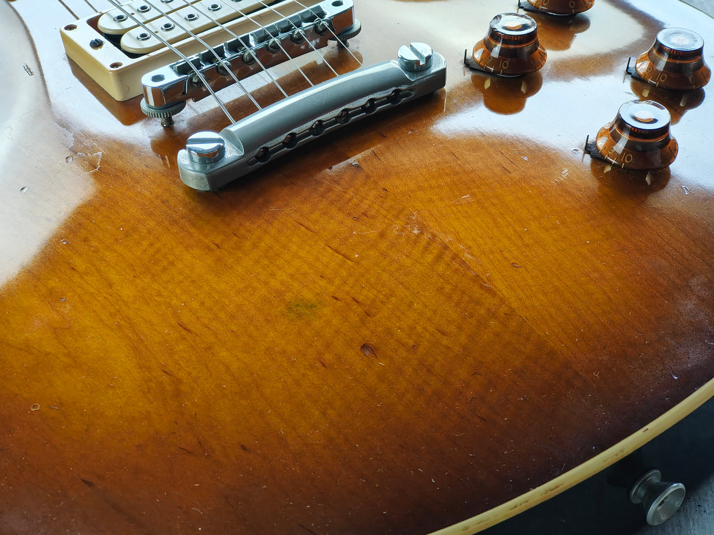 1980 Tokai Japan LS-100 Love Rock Les Paul Standard (Brown Sunburst)