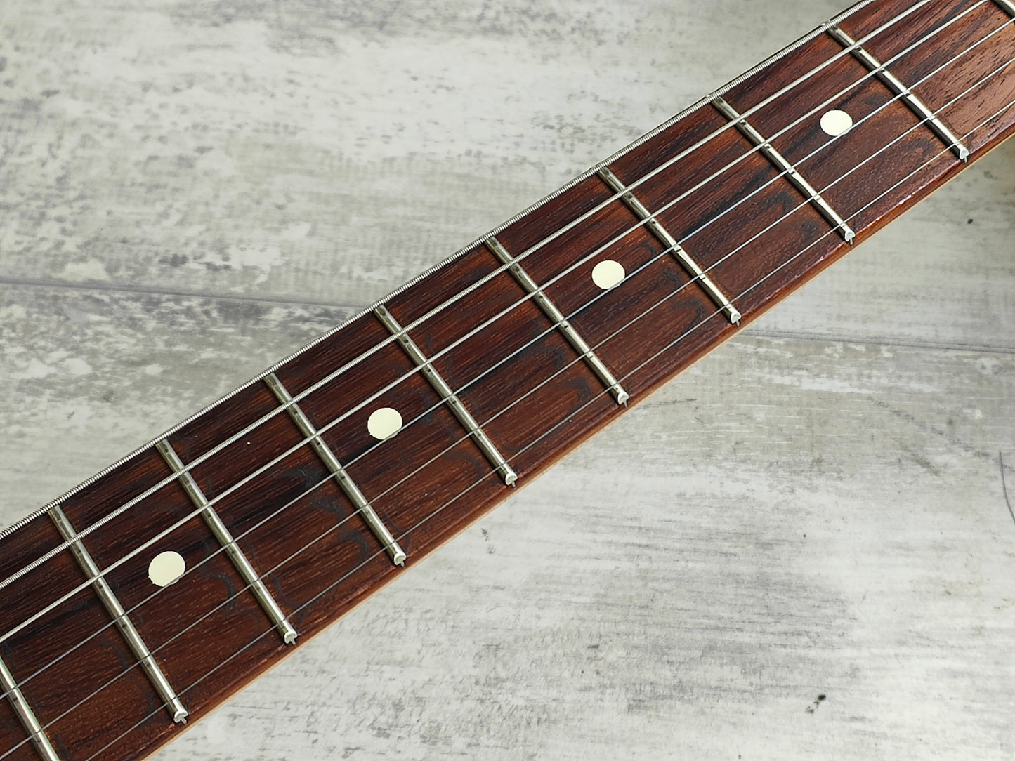 2017 Fender USA American Professional Jaguar (Olympic White)