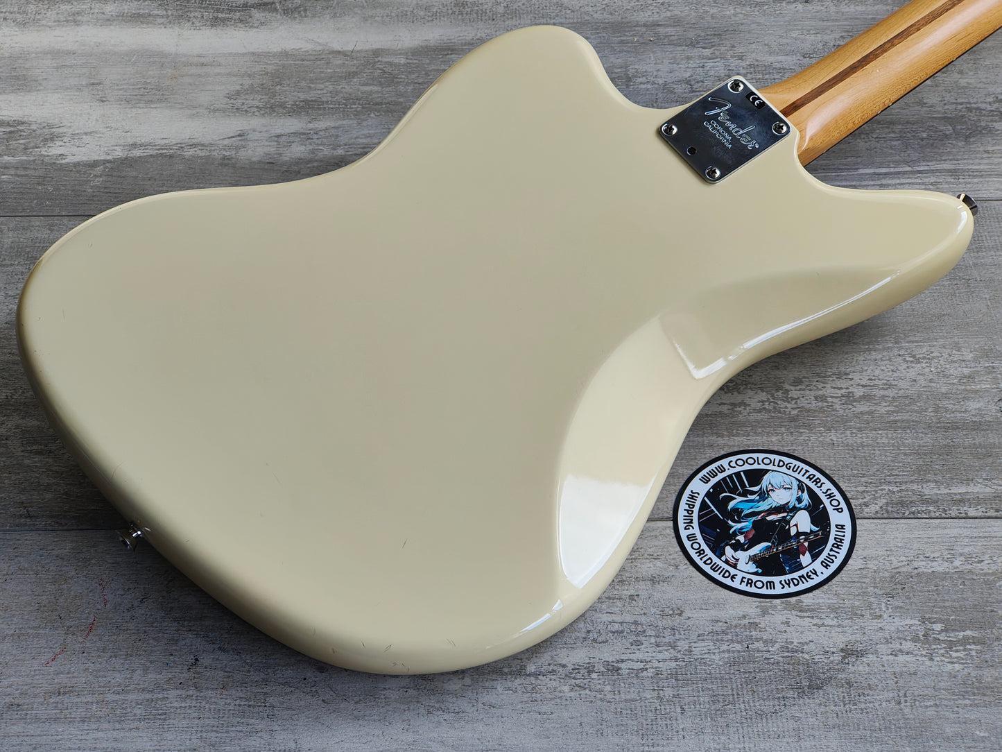 2017 Fender USA American Professional Jaguar (Olympic White)