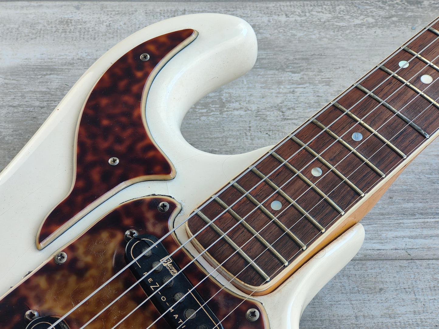 1965 Burns London Hank Marvin Model (White)