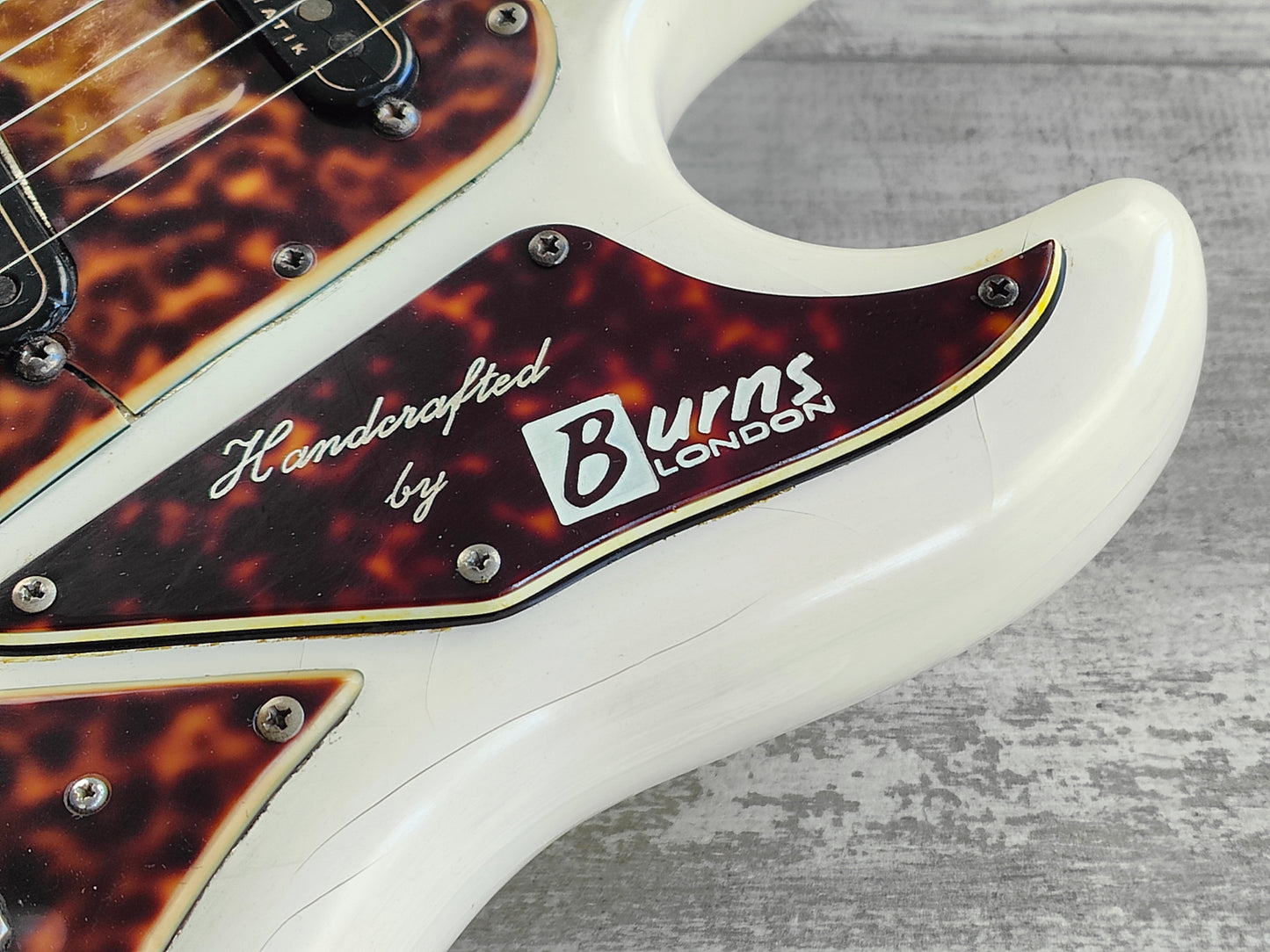 1965 Burns London Hank Marvin Model (White)