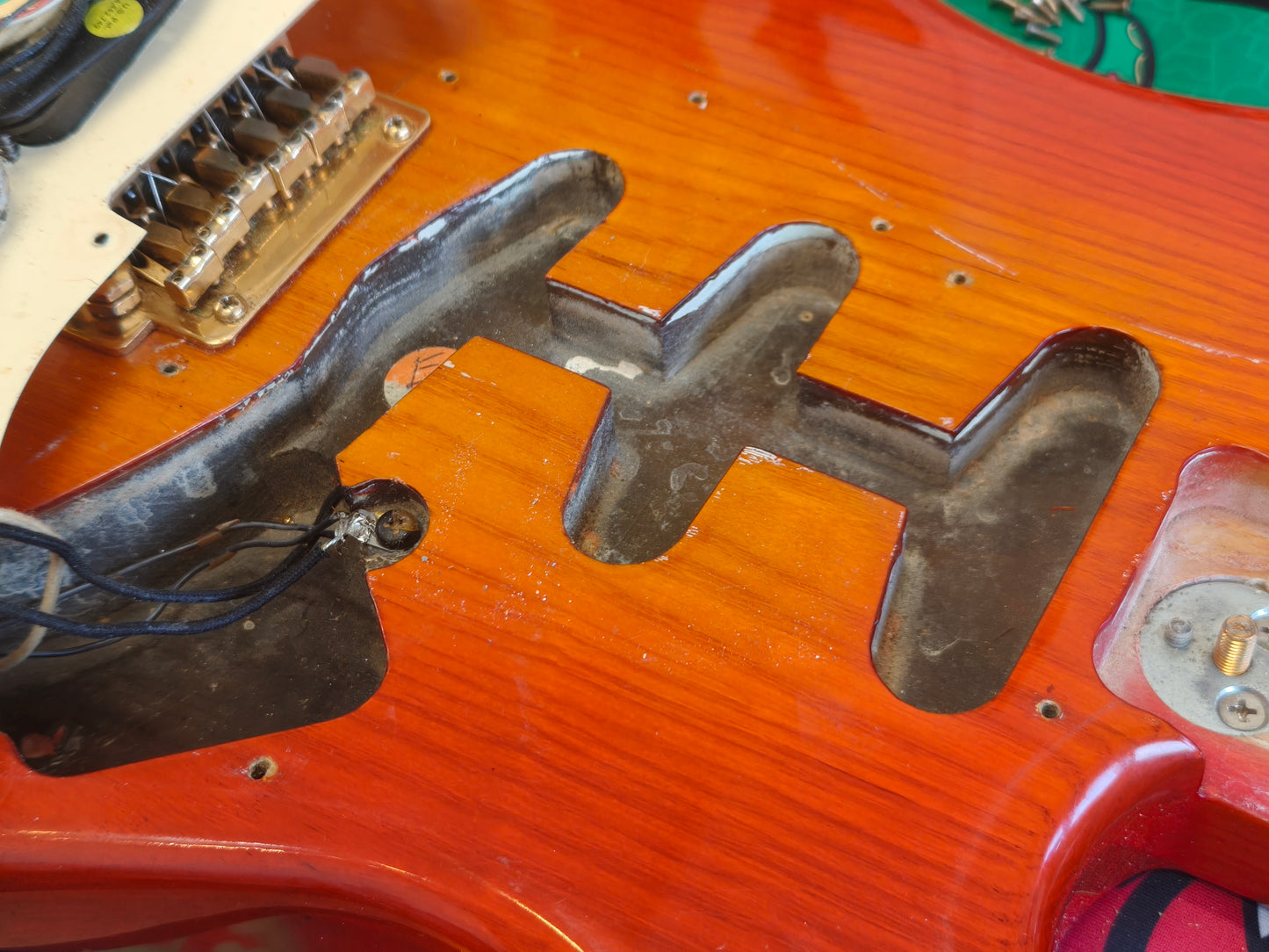 1979 Fender USA Stratocaster (Sienna Sunburst)