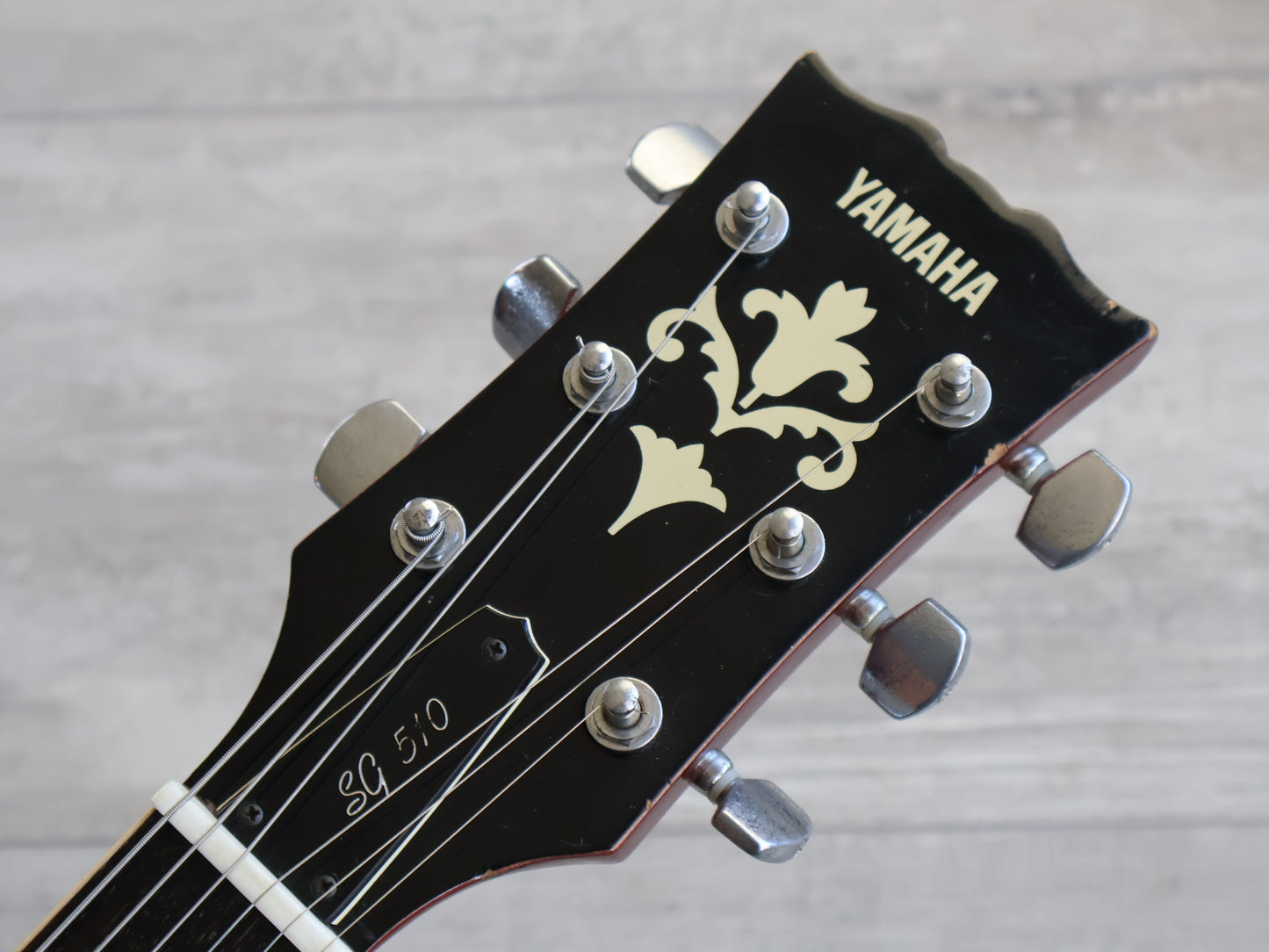 1983 Yamaha Japan SG-510 Double Cutaway (Candy Tone Red)