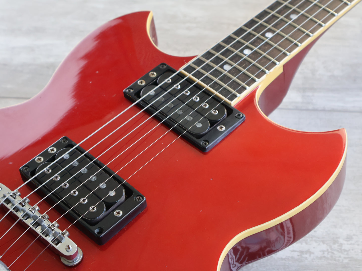 1983 Yamaha Japan SG-510 Double Cutaway (Candy Tone Red)