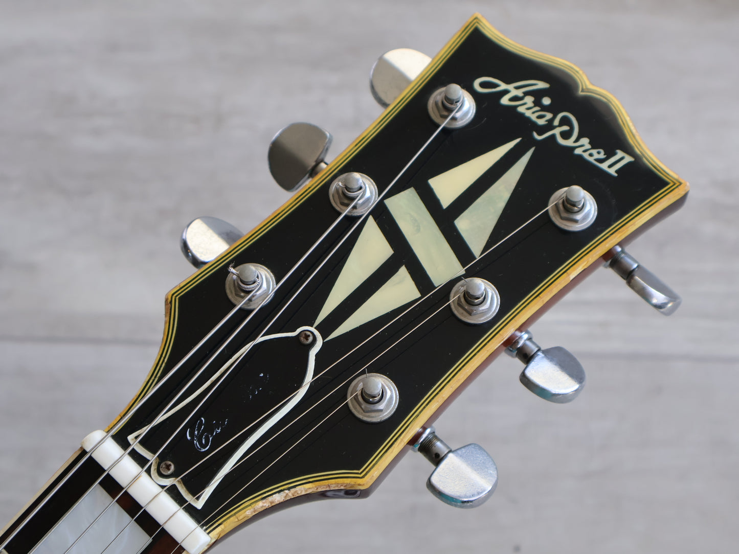 1978 Aria Pro II Japan LC-600 Les Paul Custom (Violin Finish)