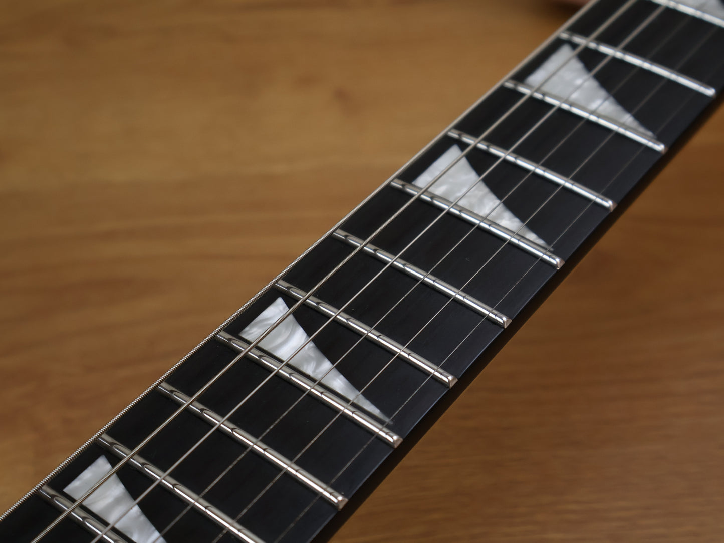 2024 Jackson Pro Plus Series Rhoads RR24 Flying V (Snow White)