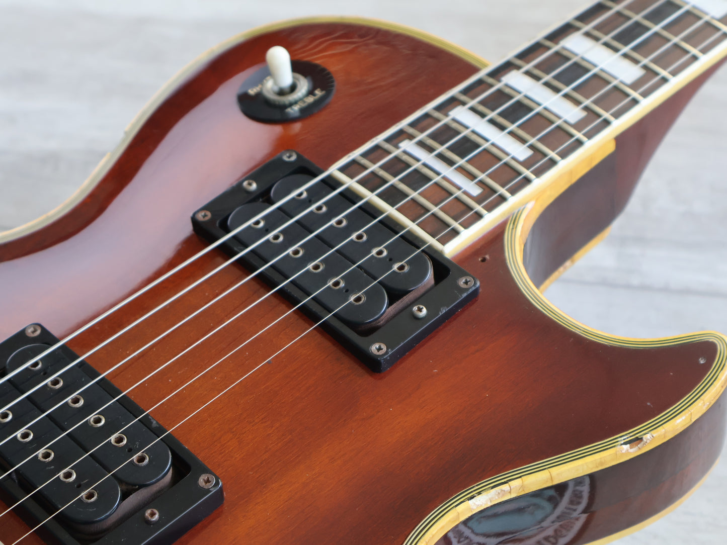 1978 Aria Pro II Japan LC-600 Les Paul Custom (Violin Finish)