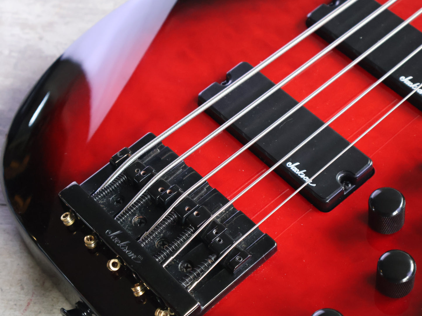 Jackson JS3VQ JS Series Concert 5-String Bass (Transparent Red Burst)