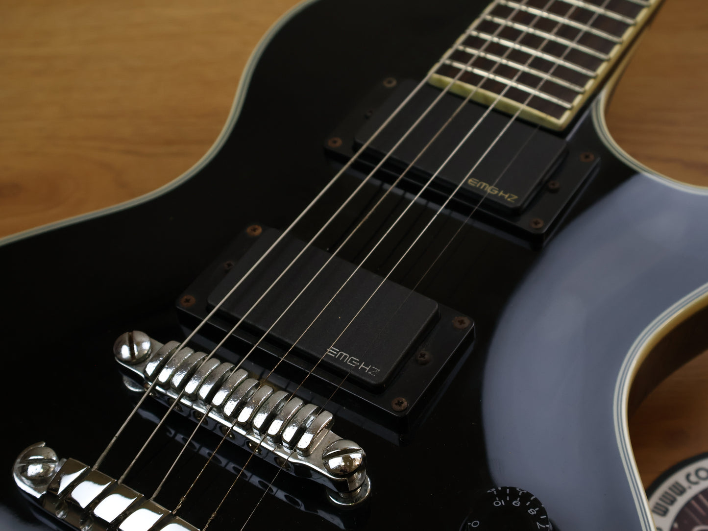 2011 Ibanez Artist ARZ400 (Gloss Black)