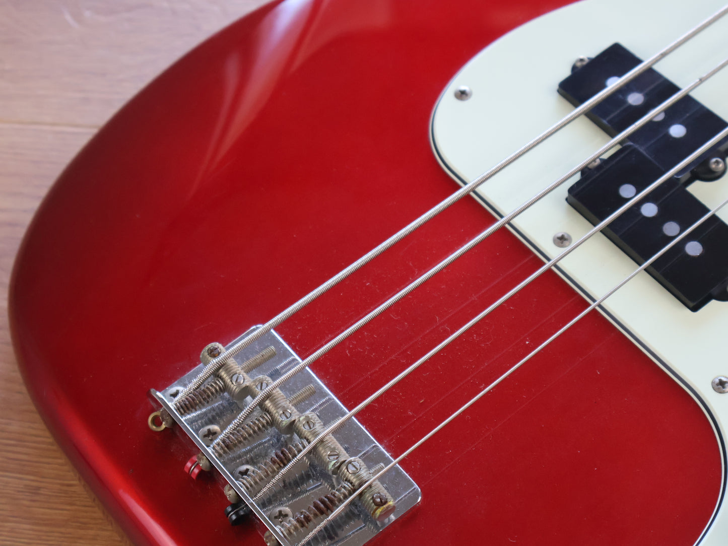 2011 FGN Fujigen Japan NPB100 Neo Classic Precision Bass (Candy Apple Red)