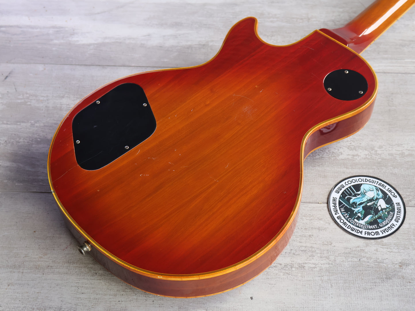 1976 Aria Pro II Japan LC-500 Les Paul Custom (Cherry Sunburst)