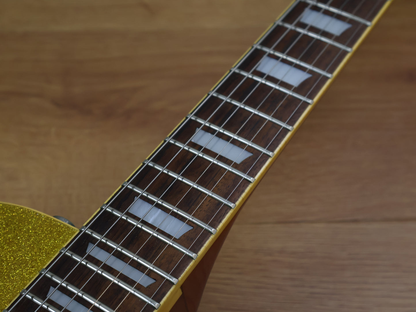 2006 Epiphone Les Paul Standard (Gold Glitter)