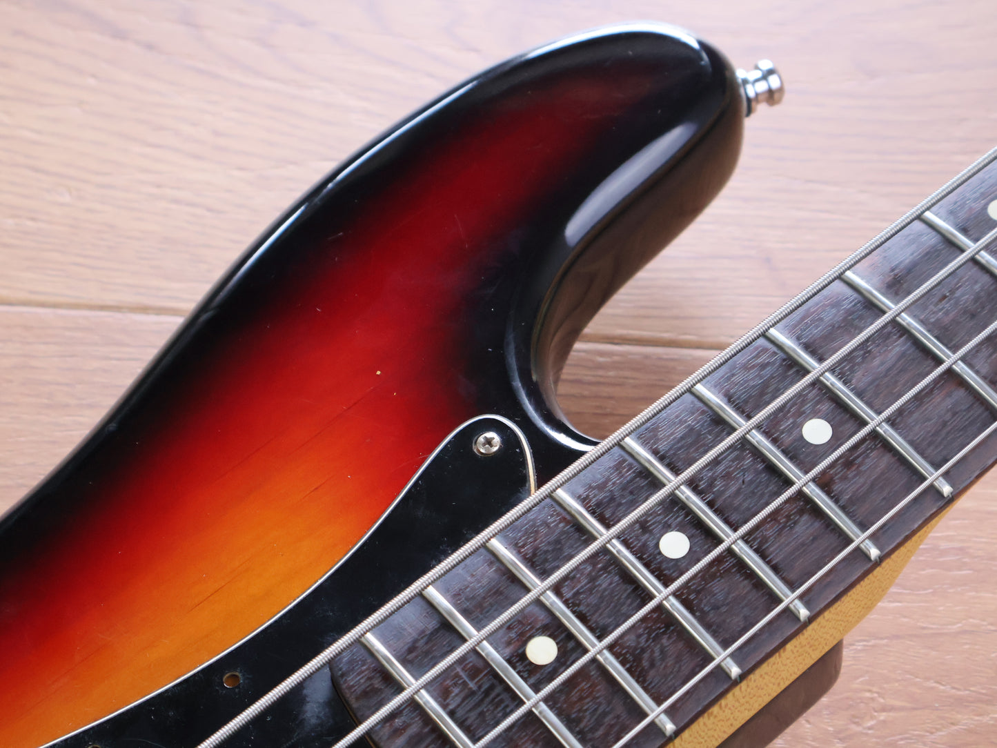 1983 Fender USA Elite I American Precision Bass w/EMG's (Sunburst)