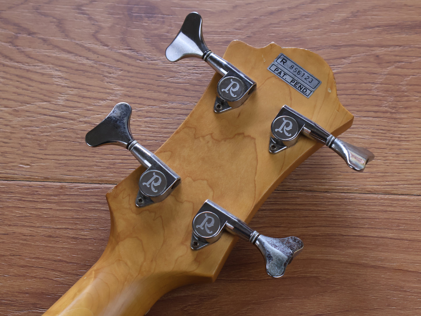 1987 BC Rich Japan NJ Series MB-20 Mockingbird Bass w/Varitone (Vintage White)