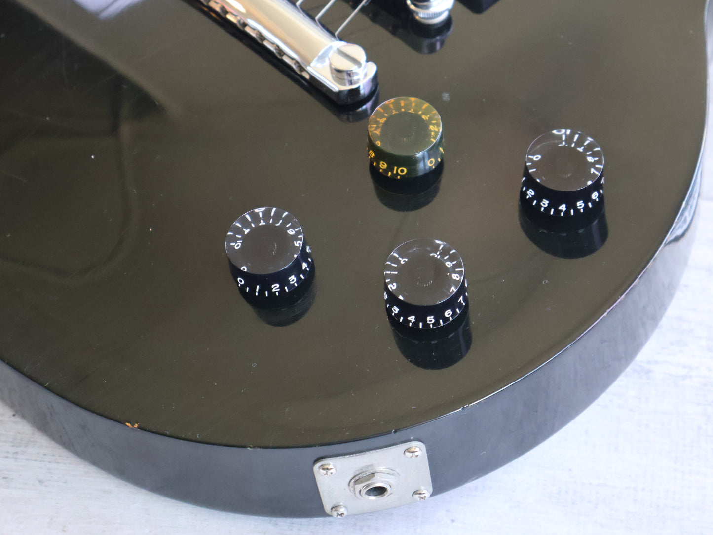 1998 Gibson USA Les Paul Studio (Ebony)
