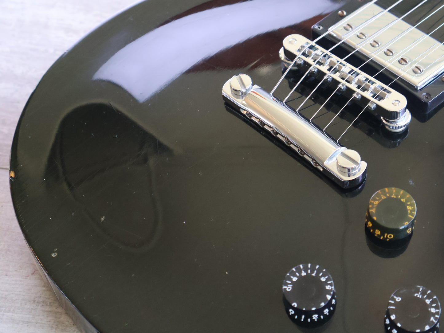 1998 Gibson USA Les Paul Studio (Ebony)