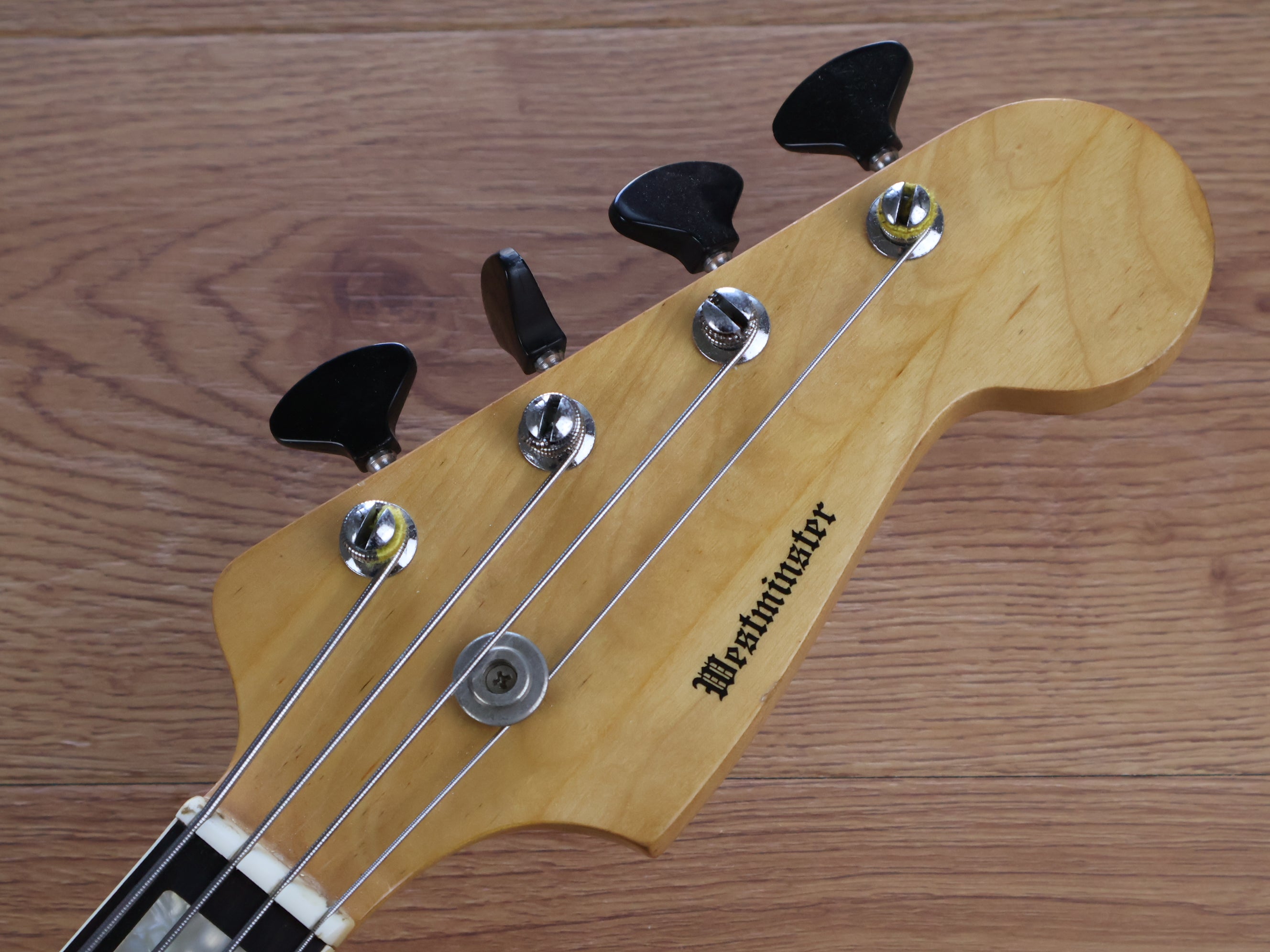 WESTMINSTER　プレベタイプ　フレットレス 1975 Westminster Japan (Matsumoku) Fretless Jazz Bass (Sunburst