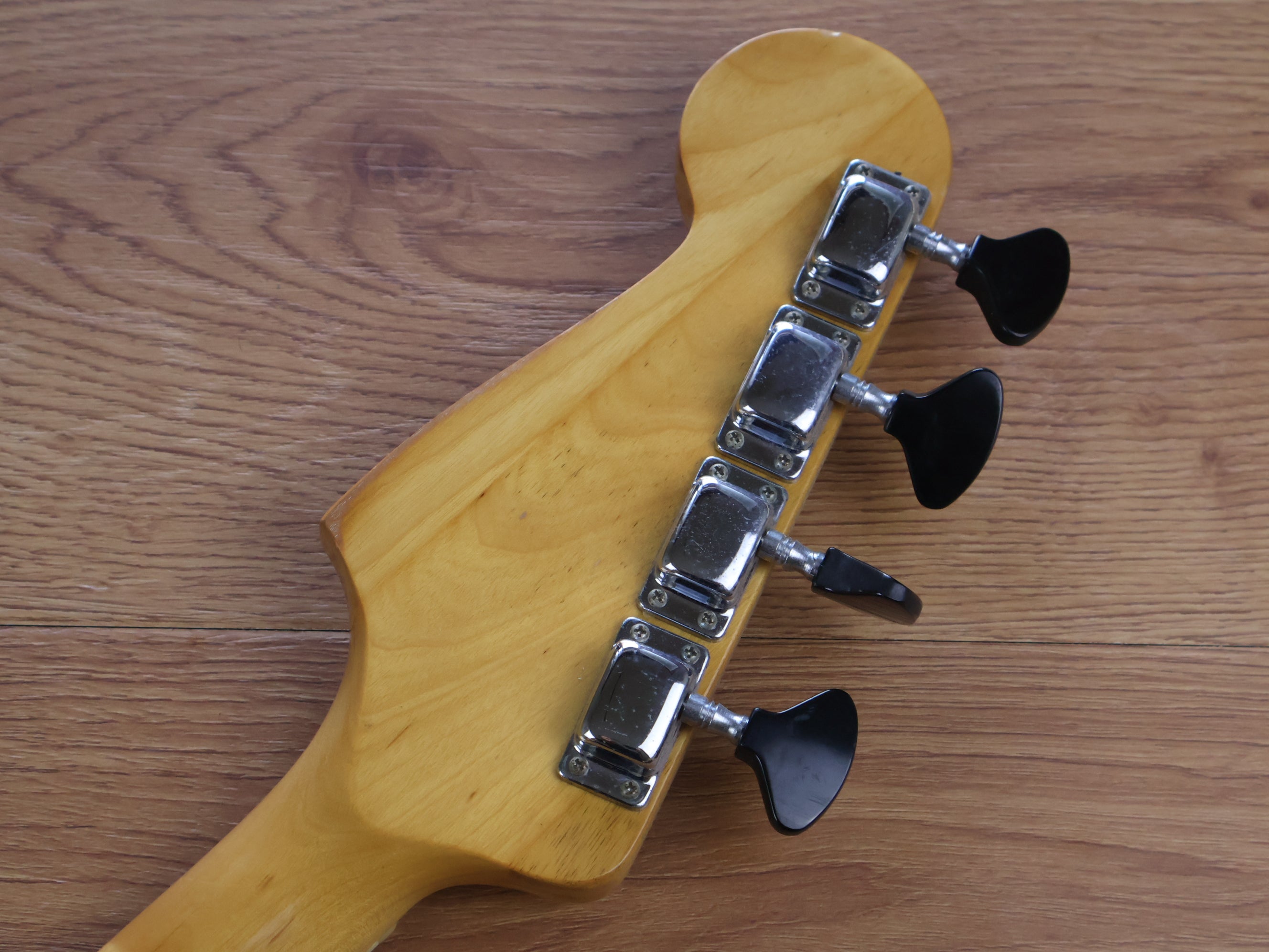 1975 Westminster Japan (Matsumoku) Fretless Jazz Bass (Sunburst
