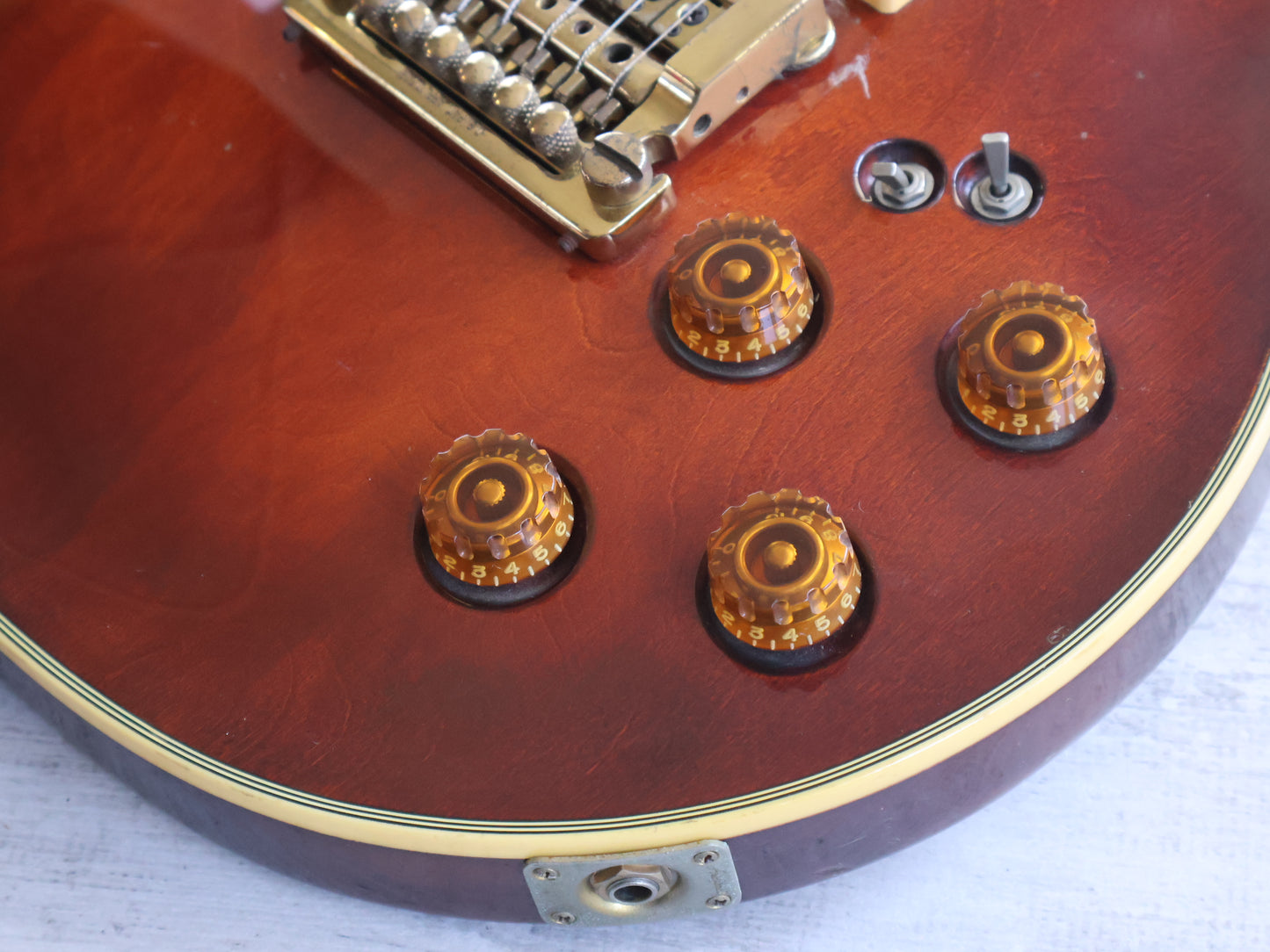 1983 Aria Pro II (Matsumoku) PE-R80KV Single Cutaway w/Kahler (Antique Brown)