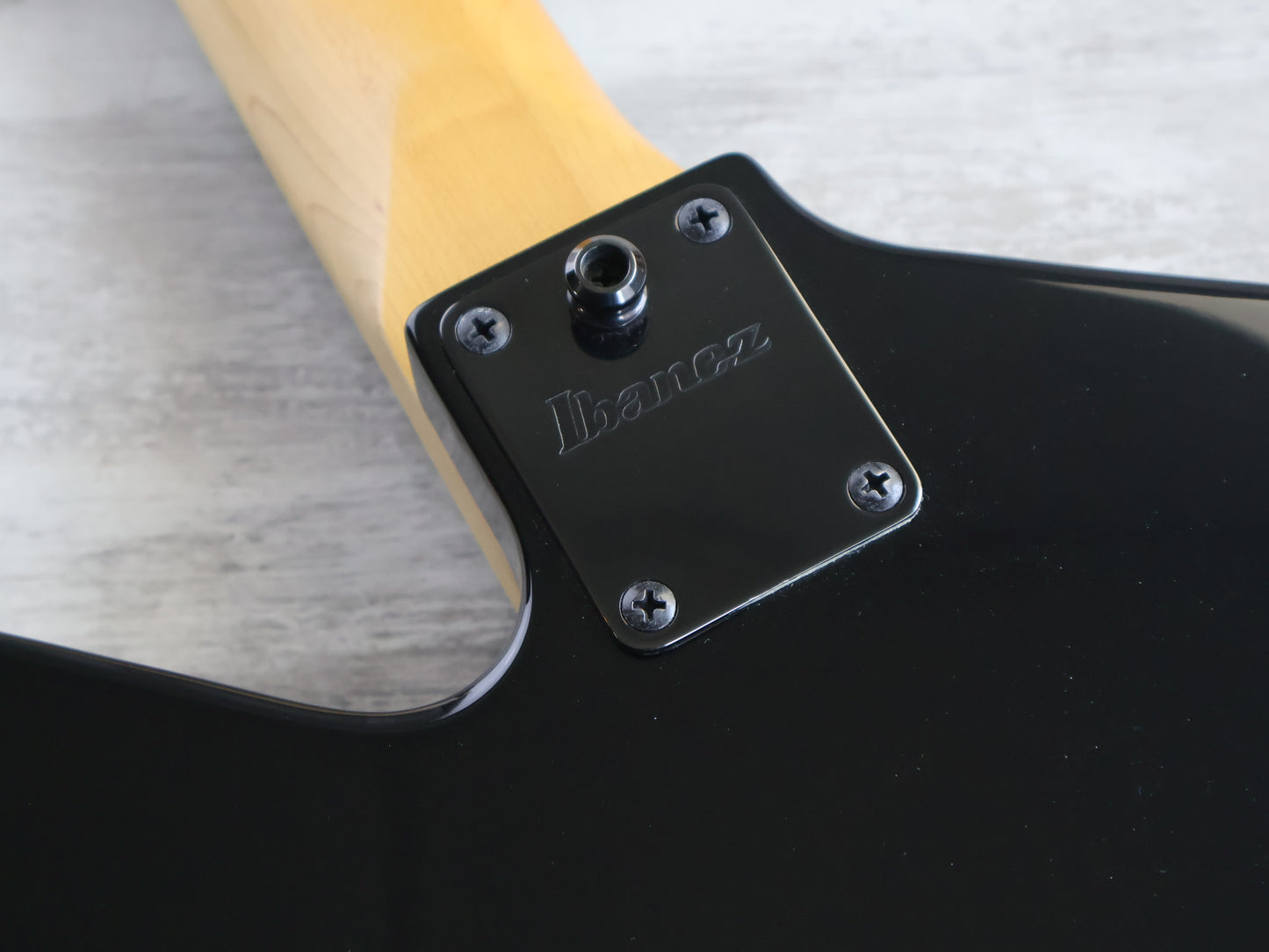 2016 Ibanez DTB400B Destroyer Bass (Black)