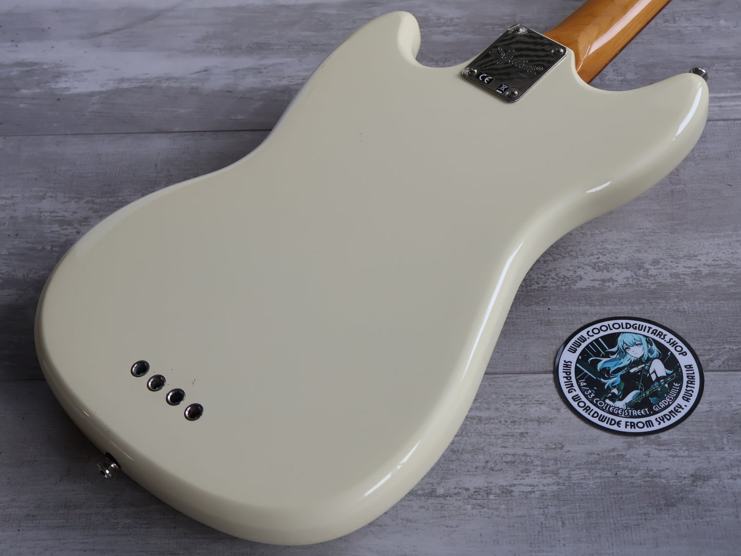 Squier Classic Vibe 60's Mustang Bass (Olympic White)