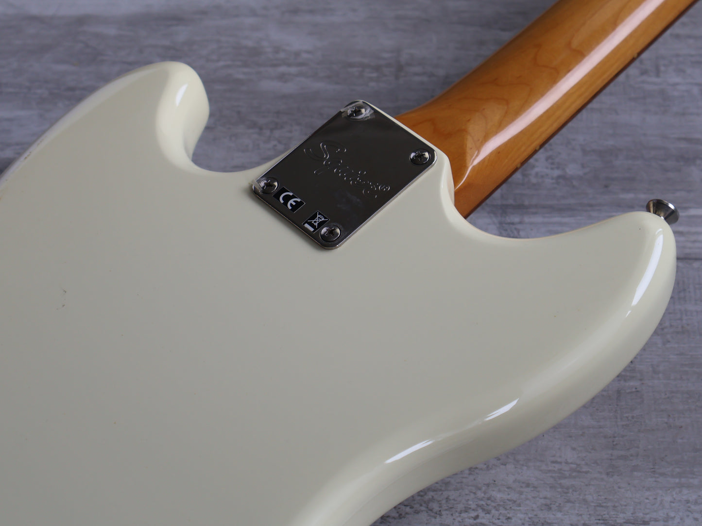 Squier Classic Vibe 60's Mustang Bass (Olympic White)