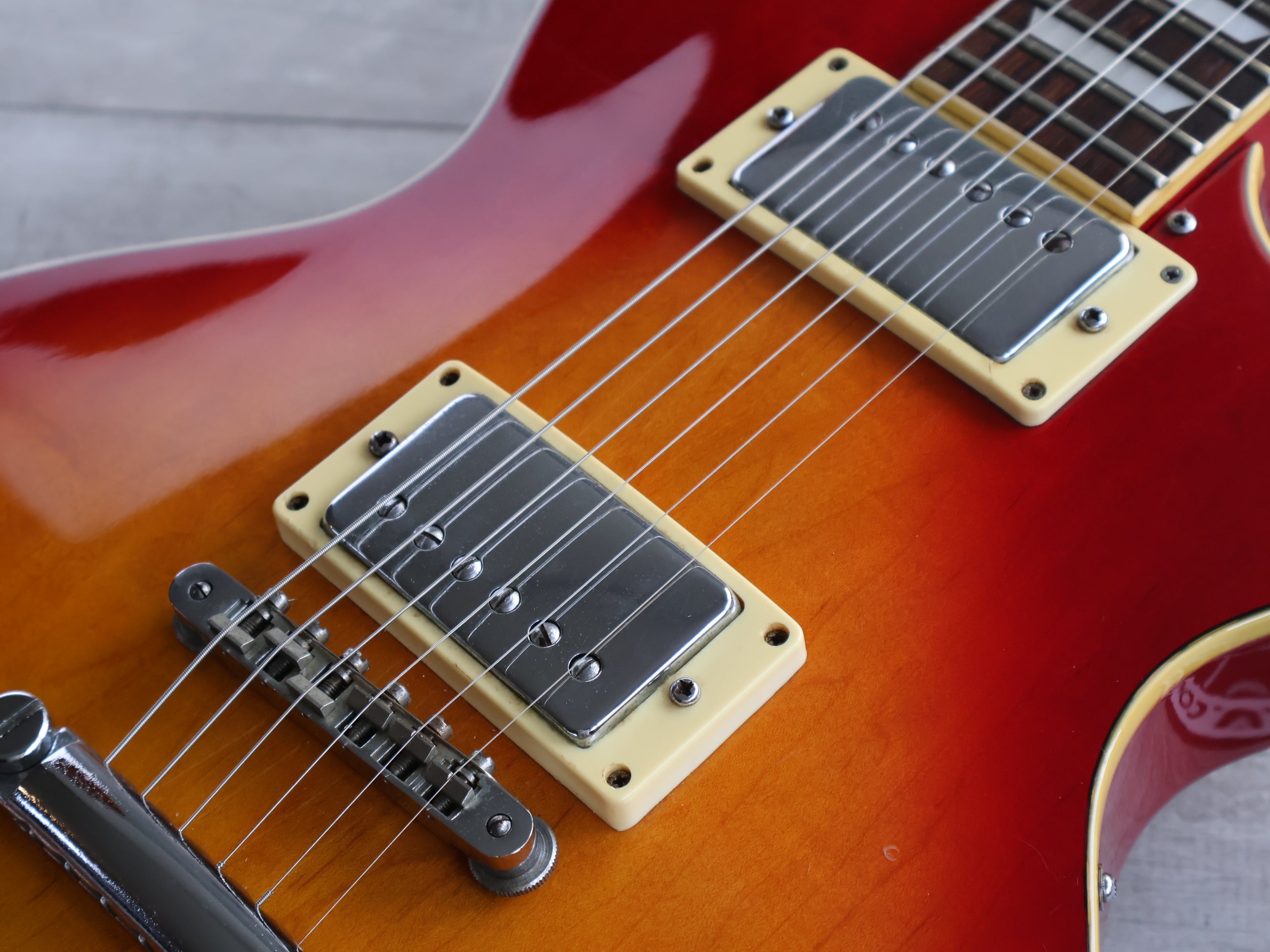 1979 Yamaha Japan SL400S Les Paul Standard (Cherry Sunburst