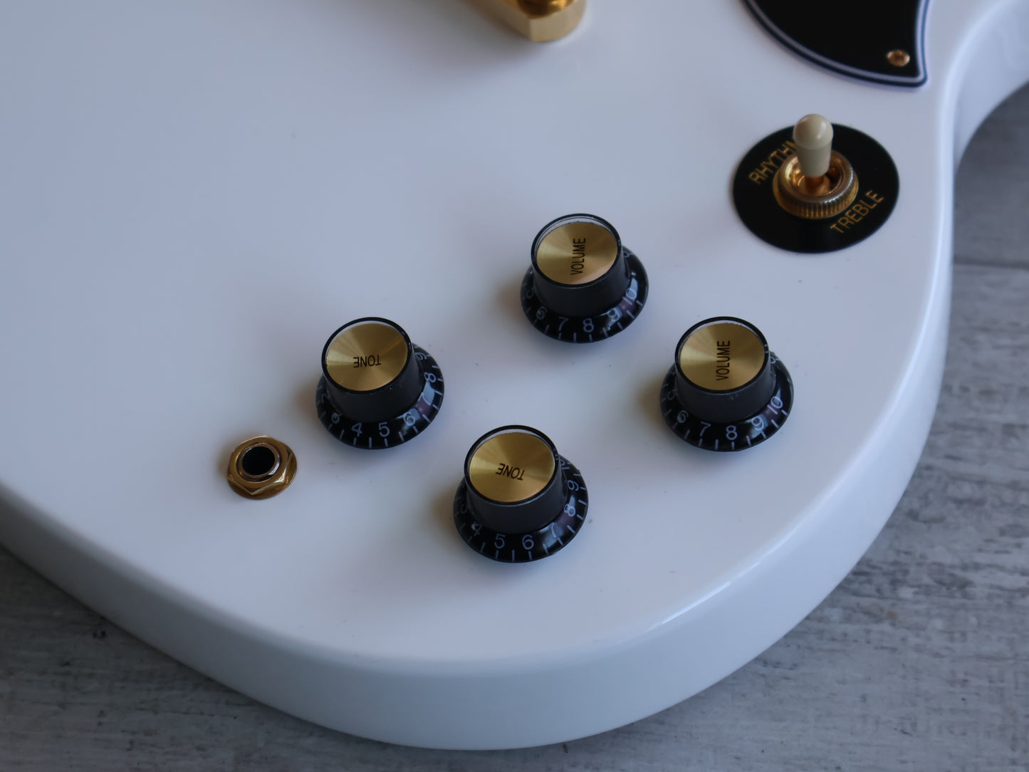2024 Epiphone "Inspired by Gibson" SG Custom (Alpine White)