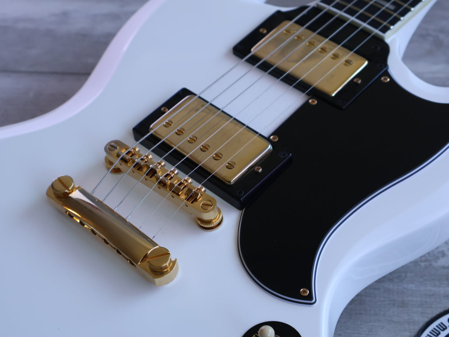 2024 Epiphone "Inspired by Gibson" SG Custom (Alpine White)