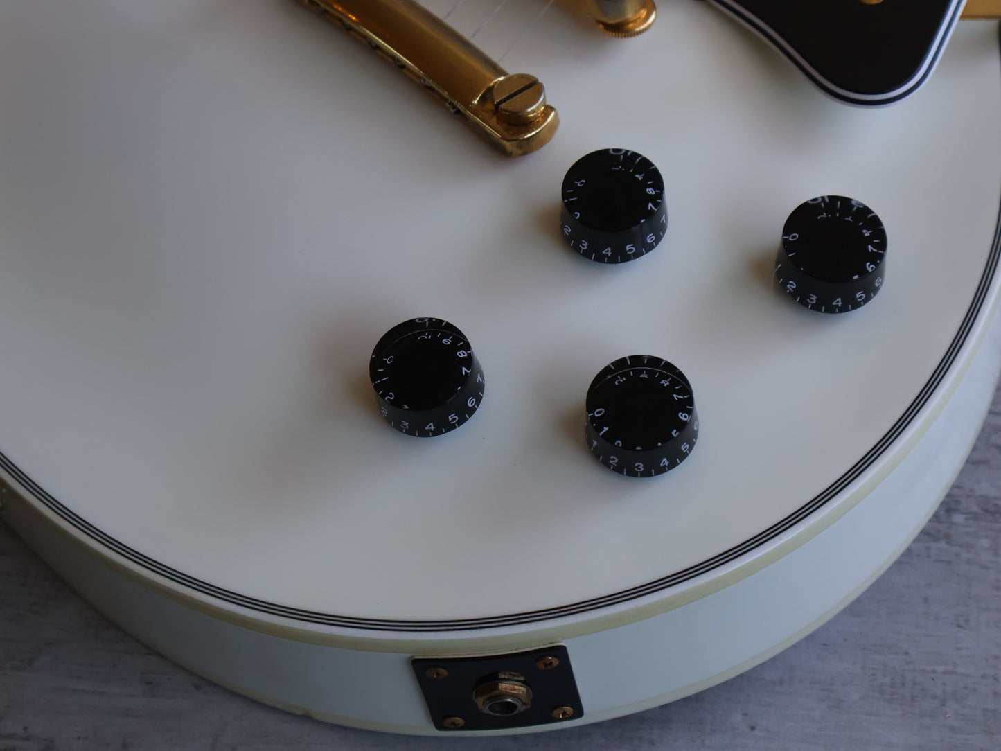 1997 Orville (Gibson) Japan LPC-75 '60's Reissue Les Paul Custom (White)