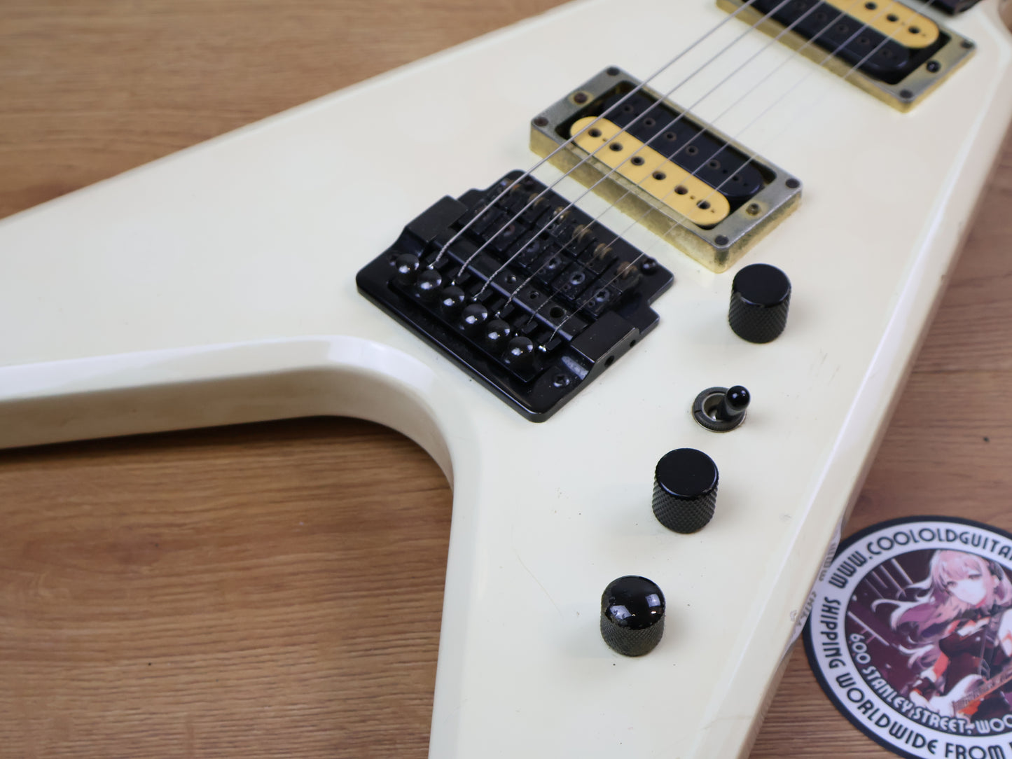 1984 Greco Japan MTV-80 Flying V w/Kahler (White)