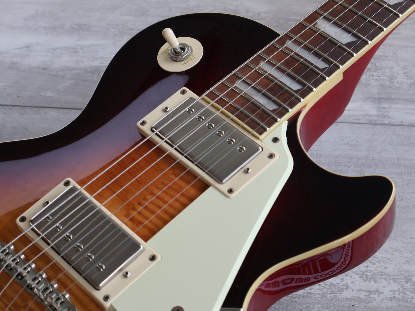 2020 Epiphone Les Paul Standard 60's Figured Top (Iced Tea)