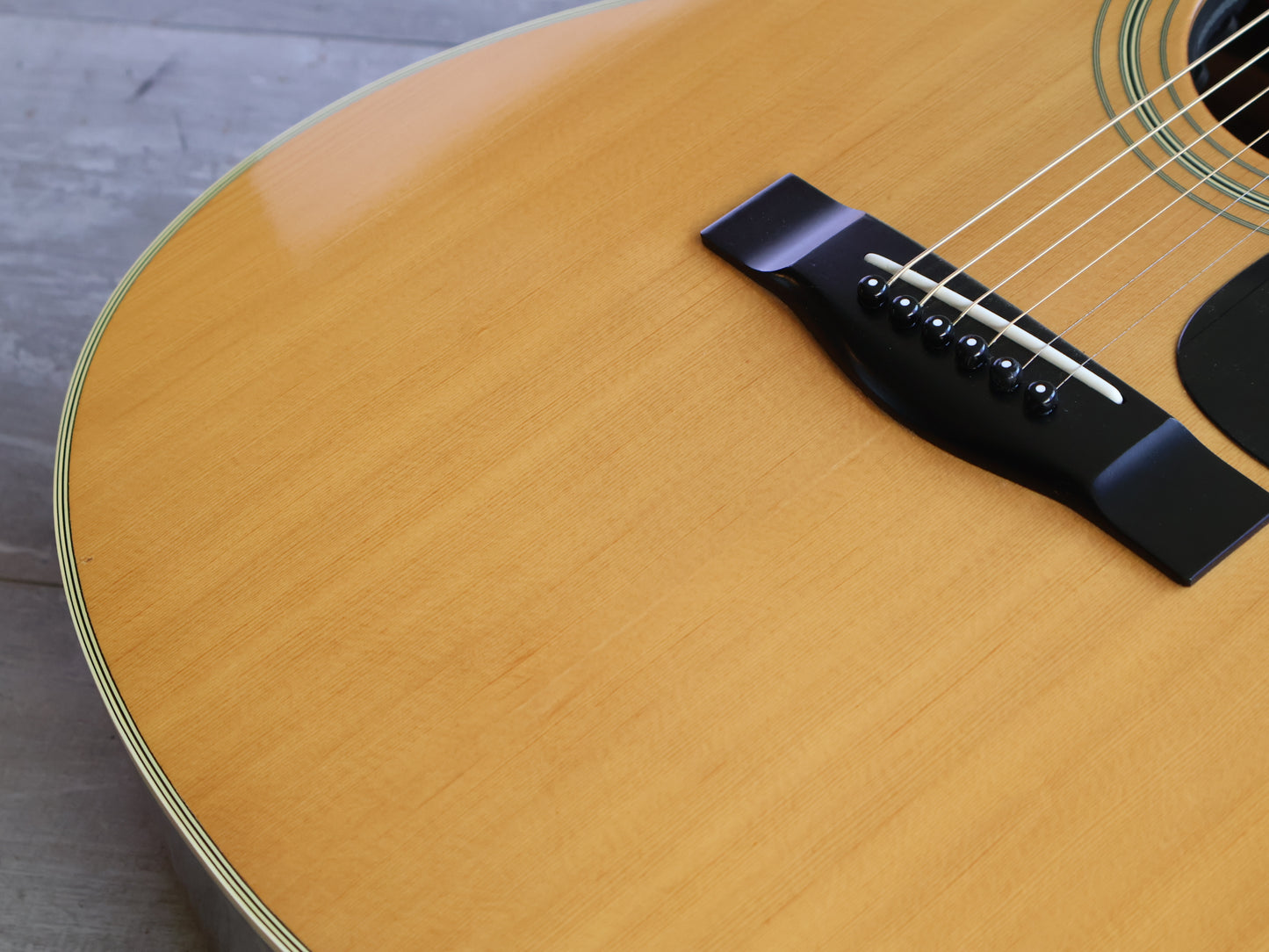 1980's Yamaha FG-302B OM Sized Acoustic