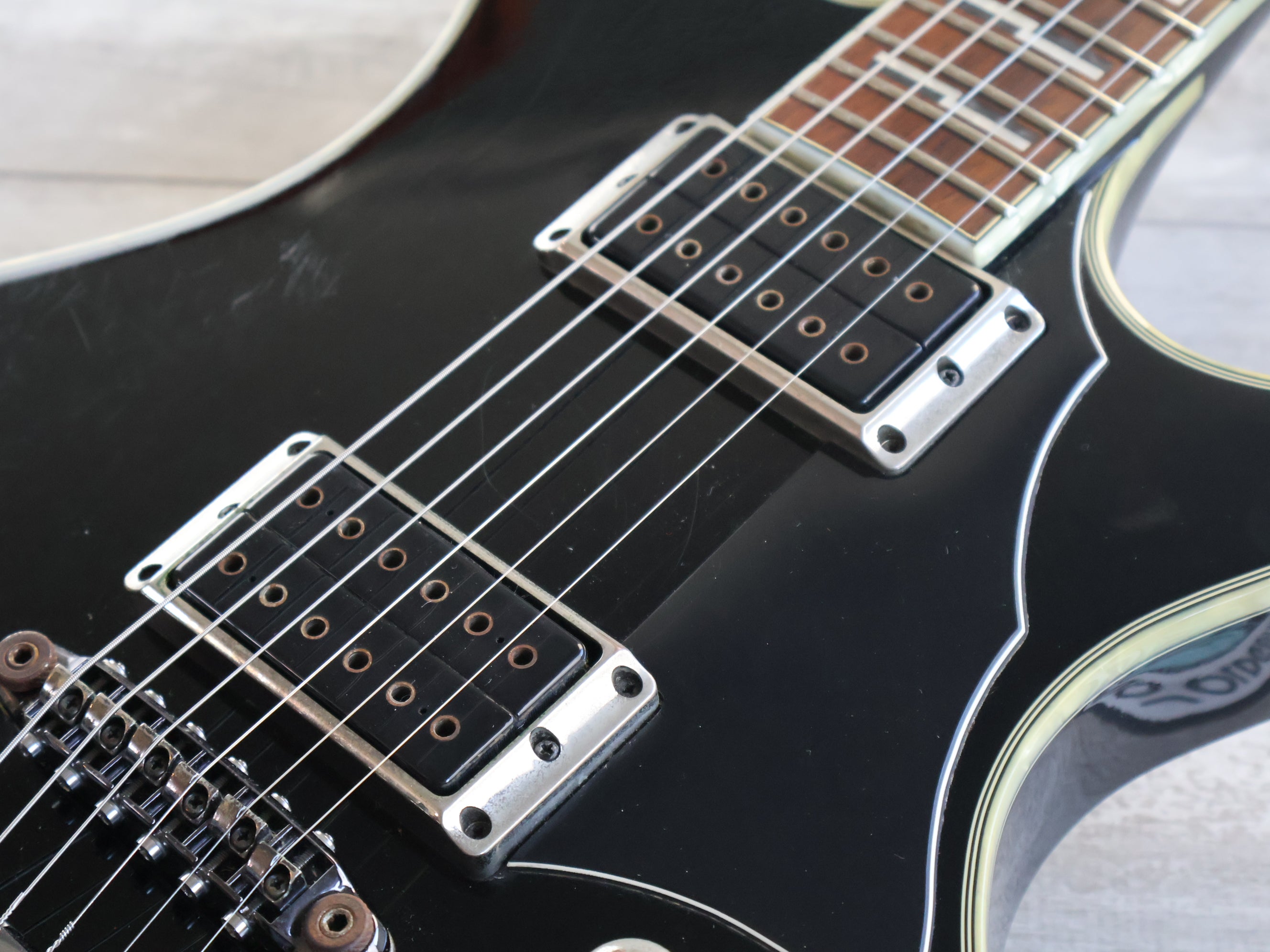 2010 Ibanez Darkstone DN500 (Black) – Cool Old Guitars