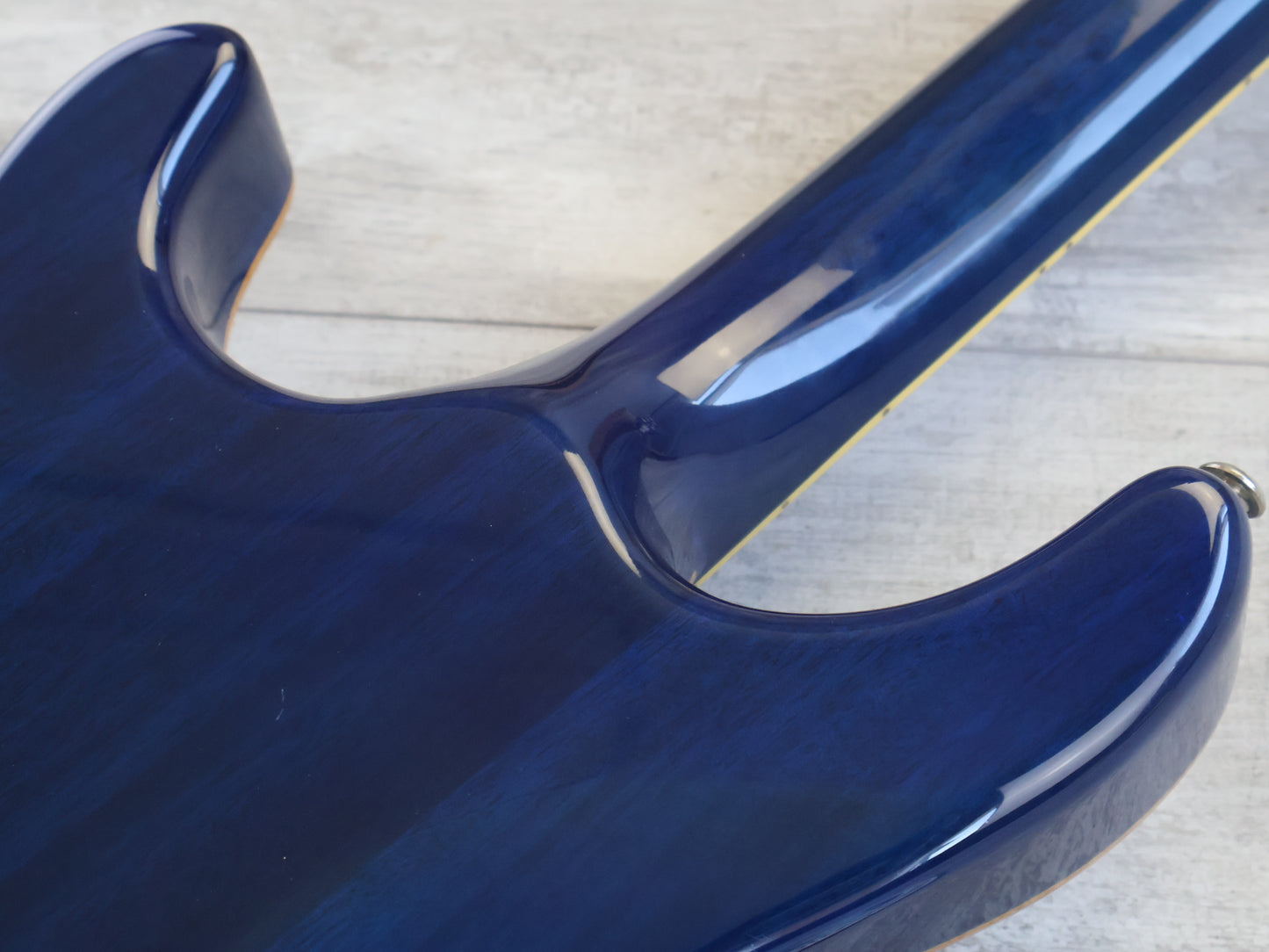 2005 Ibanez SZ520QM SZ Series Electric Guitar (Bright Blue)