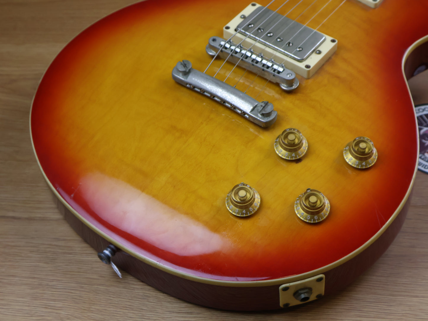 1981 Greco Japan EG-500 Super Power Les Paul Standard (Cherry Sunburst)