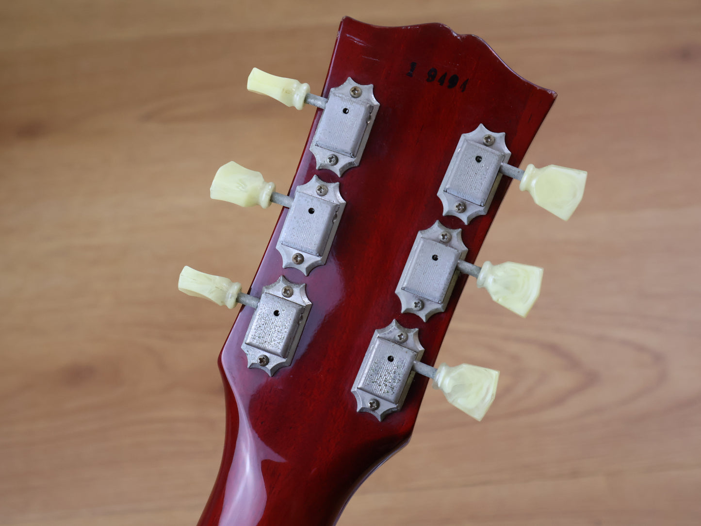 1981 Greco Japan EG-500 Super Power Les Paul Standard (Cherry Sunburst)
