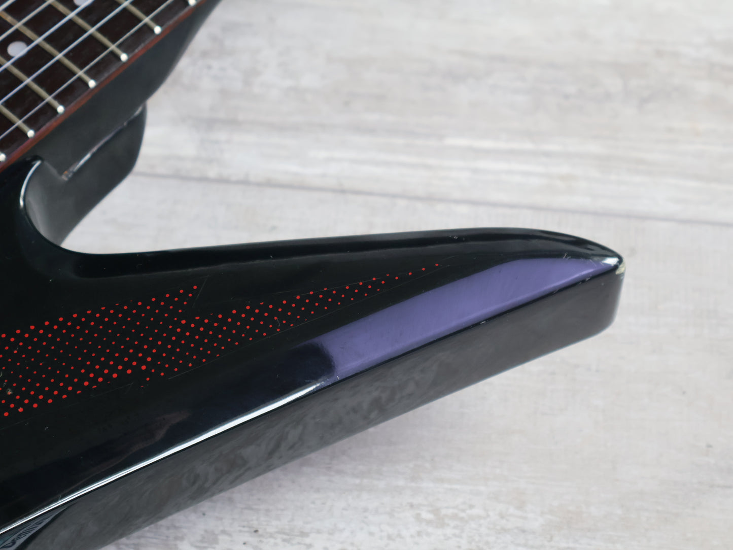 1983 Aria Pro II Japan ZZ Deluxe Explorer (Black/Red)
