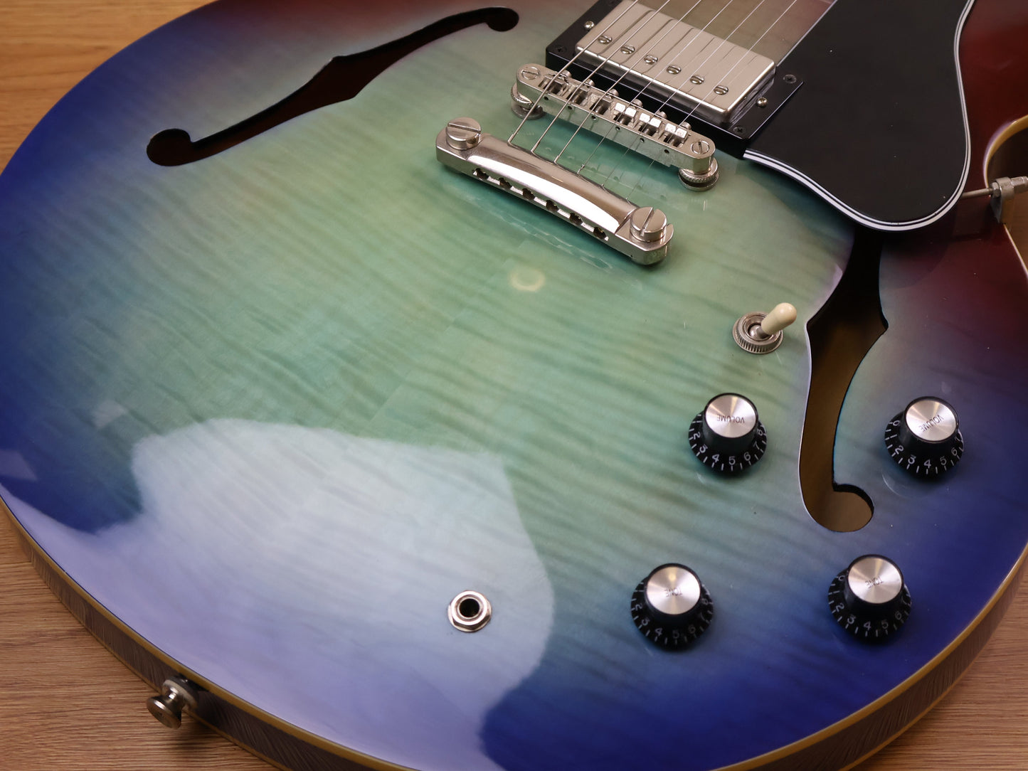 Epiphone ES-335 Semi Hollowbody (Figured Blueberry Burst)