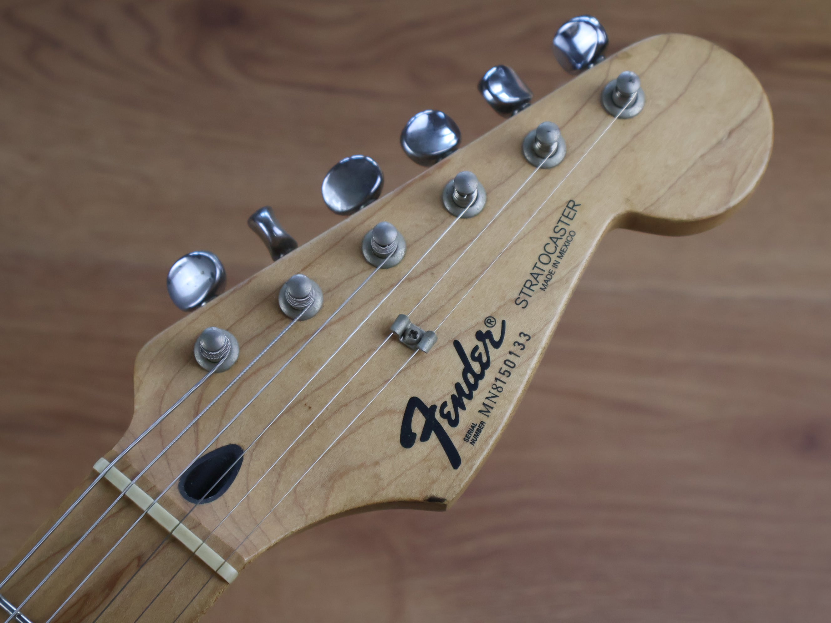 1998 Fender Mexican Standard Stratocaster (Black) – Cool Old Guitars