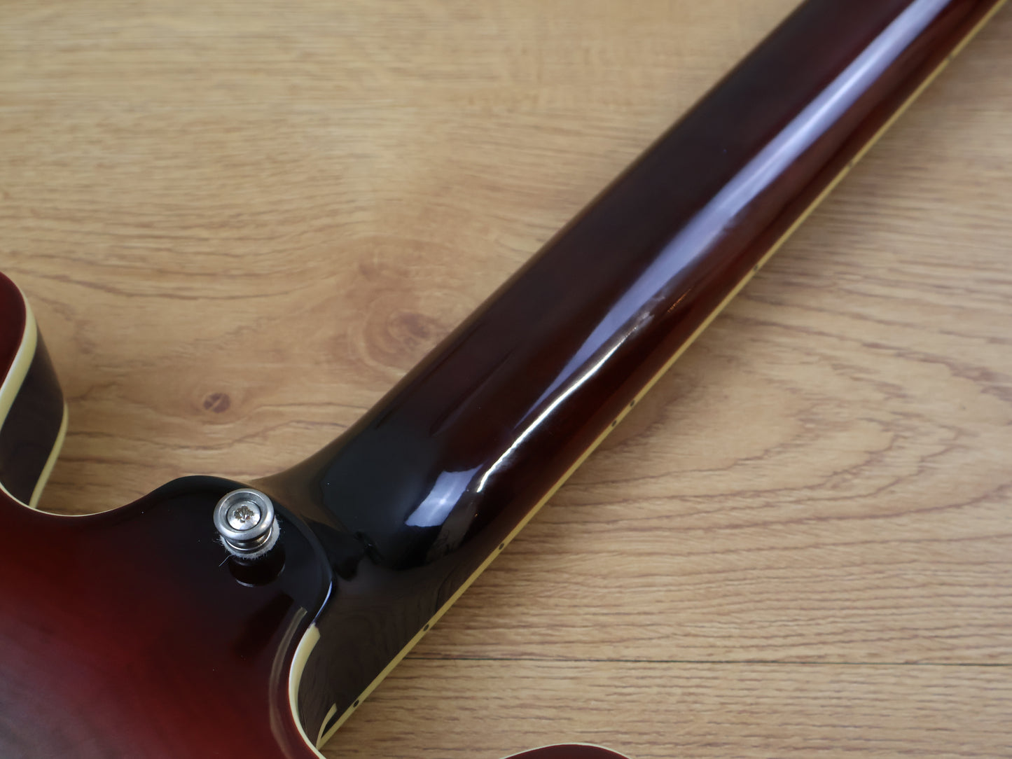 Epiphone ES-335 Semi Hollowbody (Figured Blueberry Burst)
