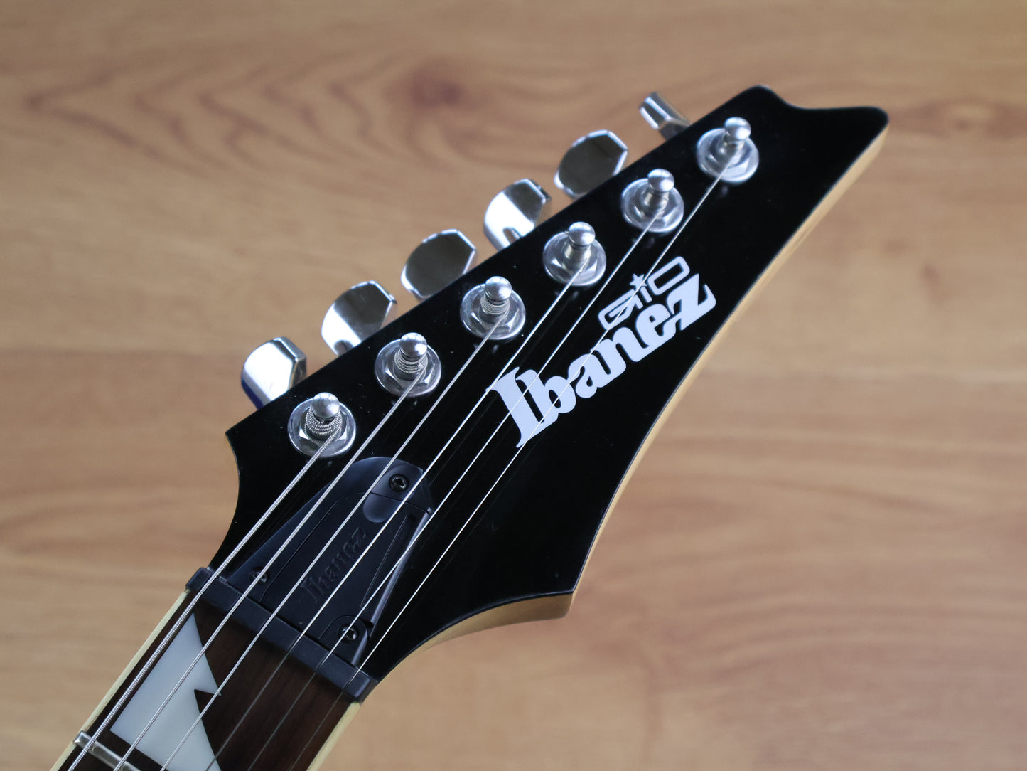 2008 Ibanez GRG170DX HSH Superstrat (Black)